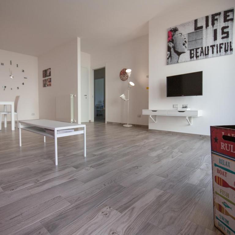 Apartment Bolsena Casa Vacanze - Casa Vacanze con 3 Camere da Letto - 3