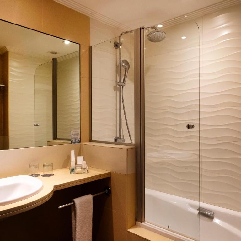 Attica 21 Barcelona Mar - Comfort Double or Twin Room - 8