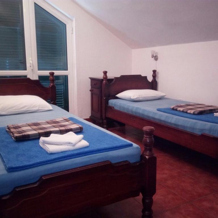 Apartmani Jasmina - Three-Bedroom Apartment - 2