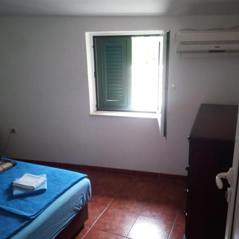 Apartmani Jasmina - Three-Bedroom Apartment - 7