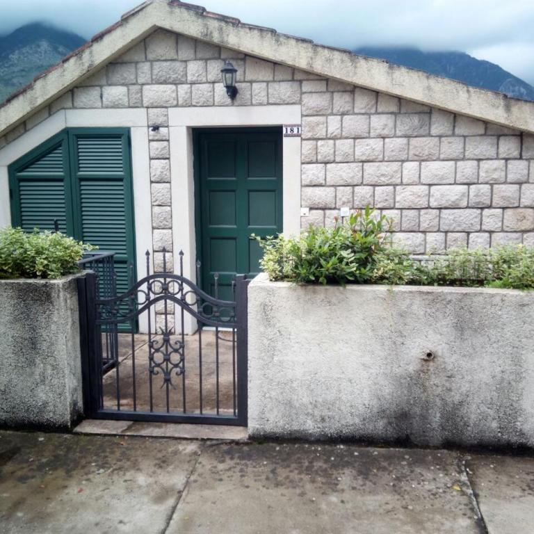 Apartmani Jasmina - Three-Bedroom Apartment - 23