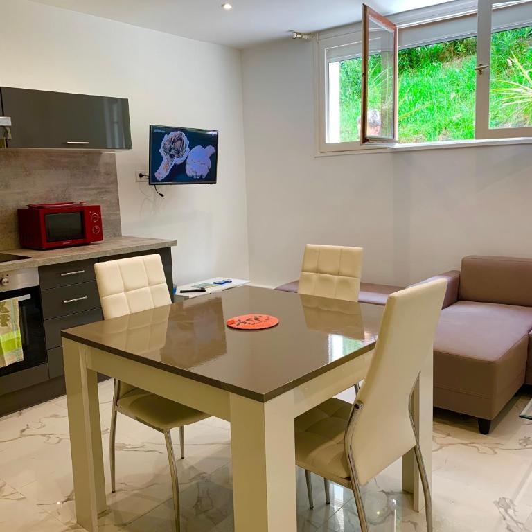 LesJardinsFleuris - Standard Apartment - 15