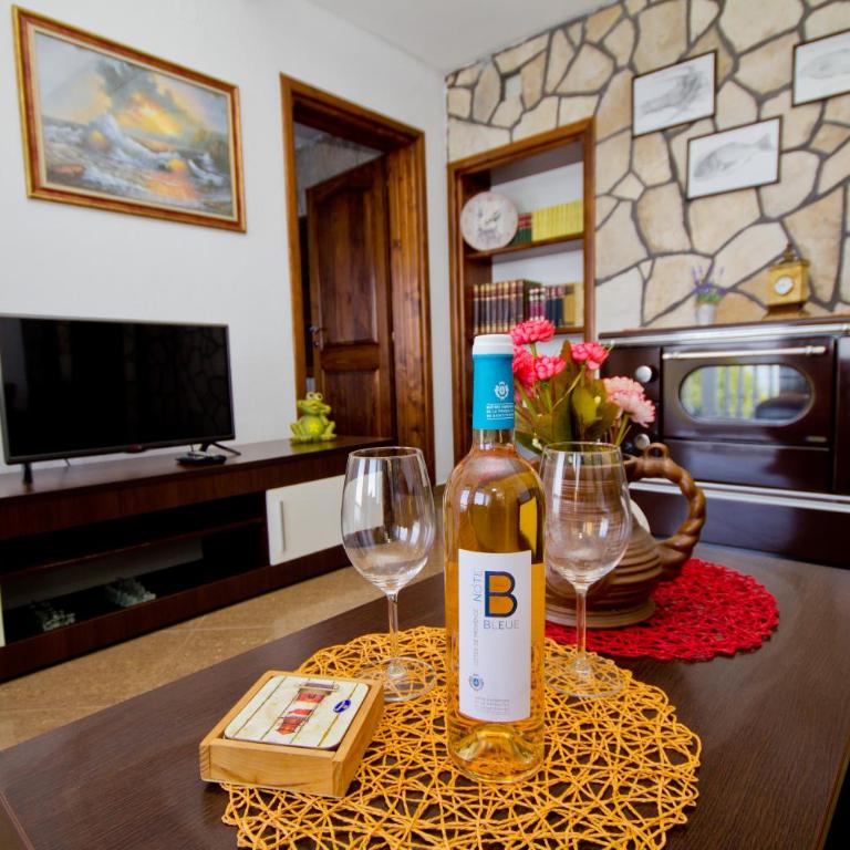 Apartments Dora - One-Bedroom Apartment with Sea View (4 Adults) - 11
