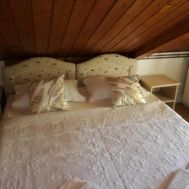 Guest House Vila Bak - Suite sa 2 Spavaće Sobe - 11