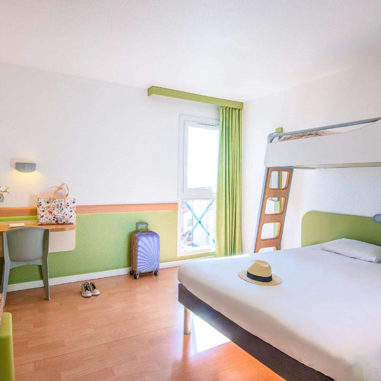 ibis budget Cannes Mougins - Chambre Standard avec 1 Lit Double et 1 Lit Simple - 9