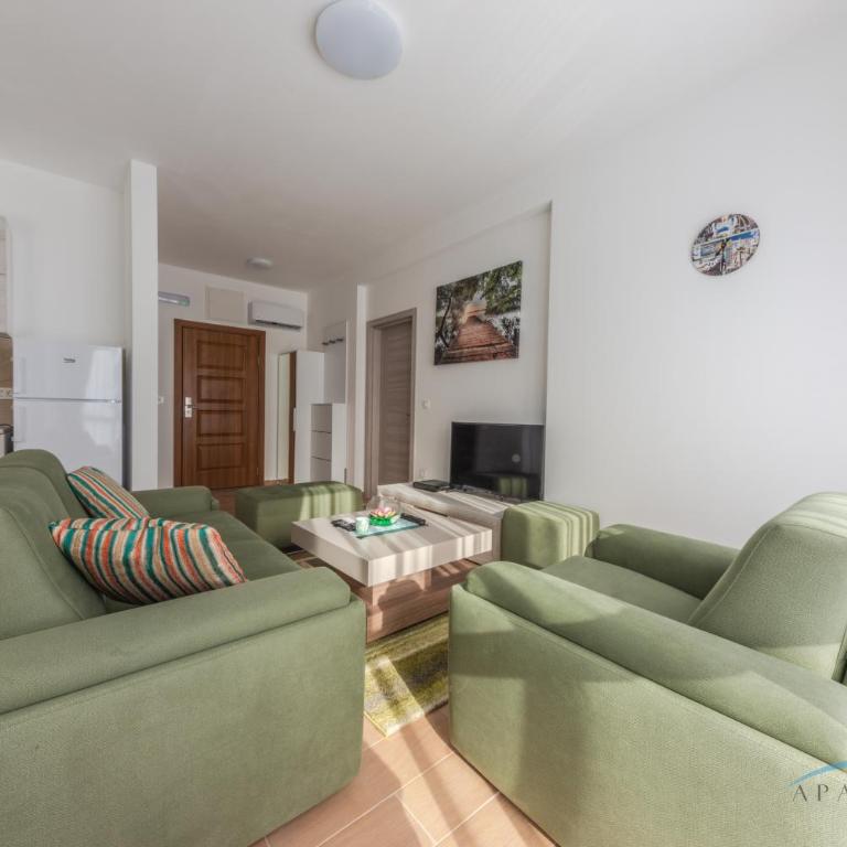 M Apartments - One-Bedroom Apartment - 9