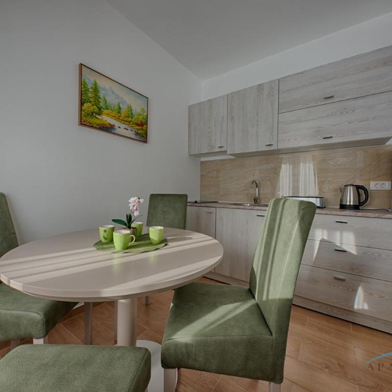 M Apartments - One-Bedroom Apartment - 14