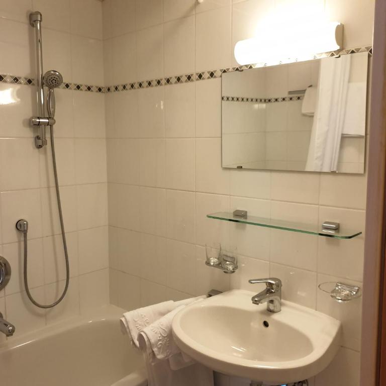 Haus Schiefer - Apartment mit 1 Schlafzimmer - 10