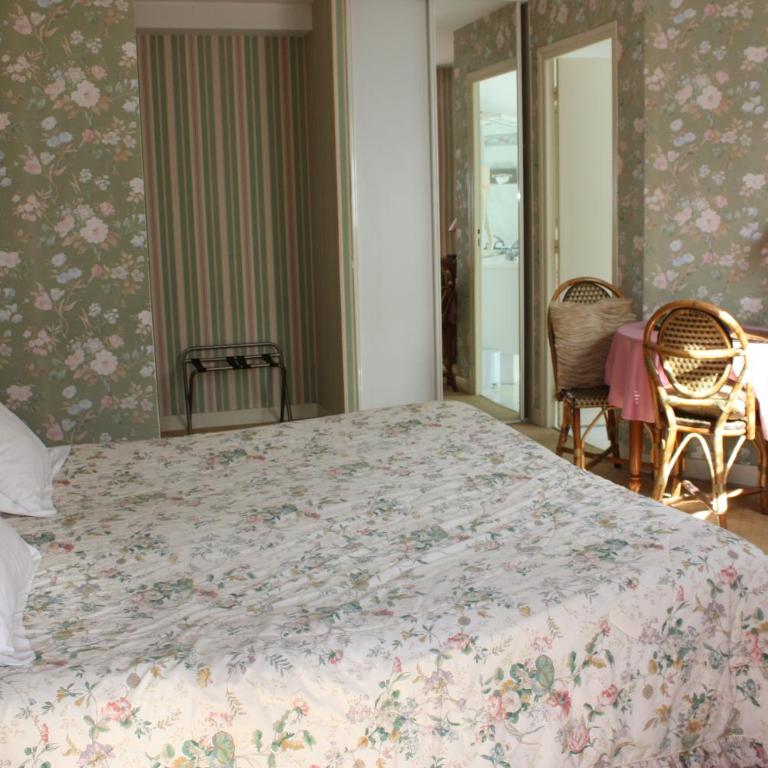 Hotel La Diligence - Chambre Double Supérieure - 7