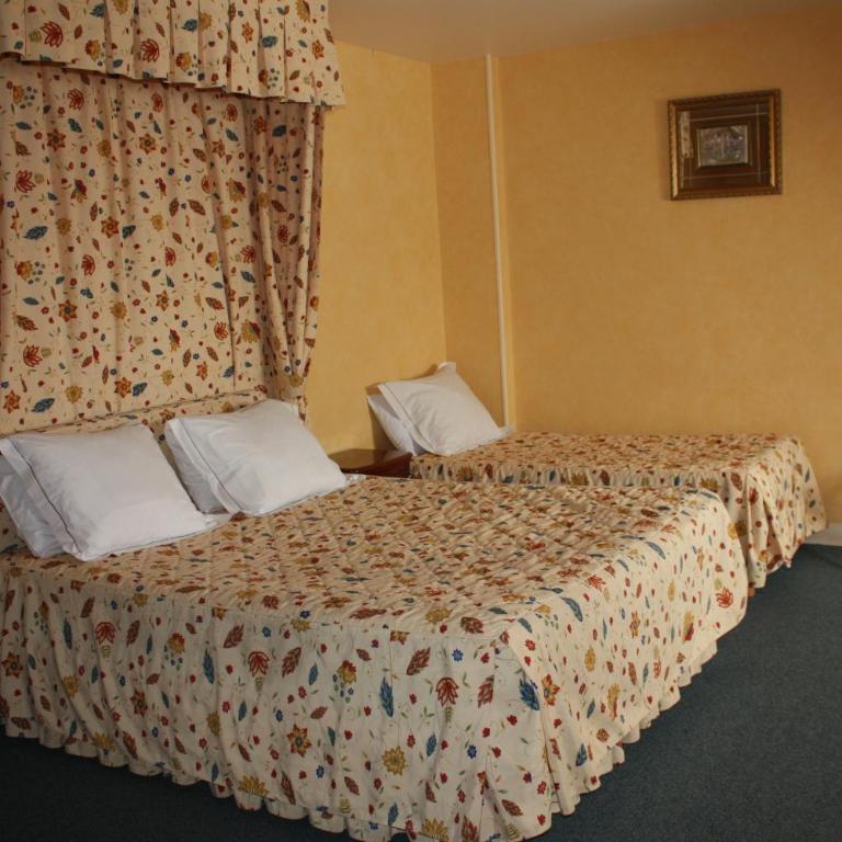 Hotel La Diligence - Chambre Triple - 11