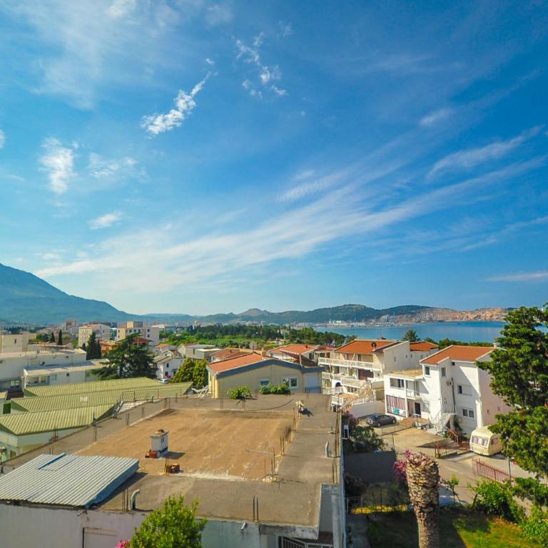 Apartmani Vitic - Apartment - Split Level - 1