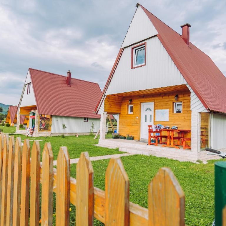 Village Borje - Two-Bedroom House - 8