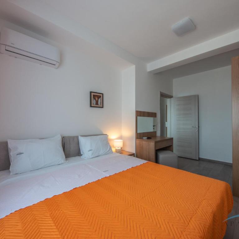M Apartments - One-Bedroom Apartment - 5