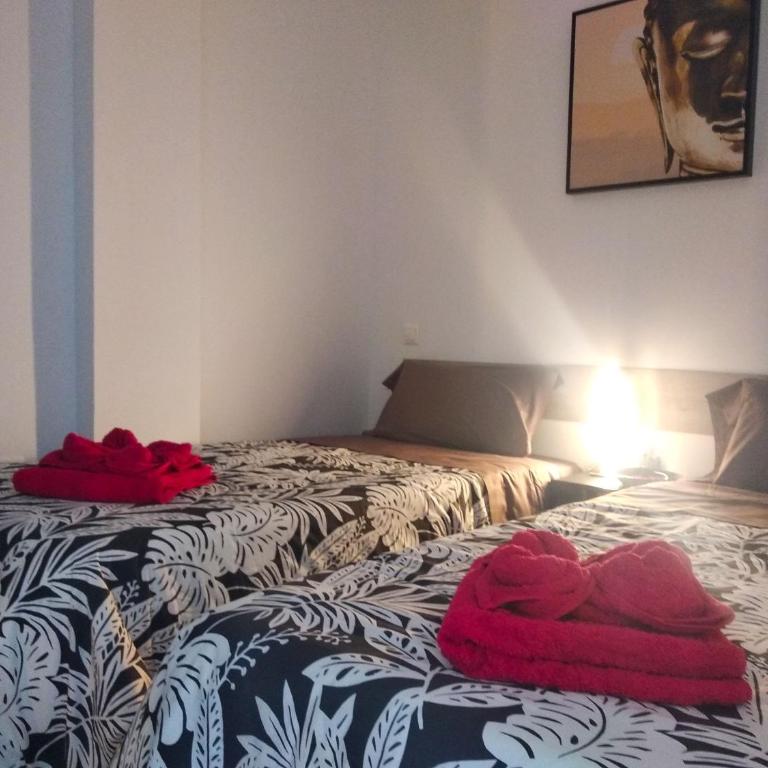 Apartaments Vacations Playa del Ingles - Apartment with Pool View - 9