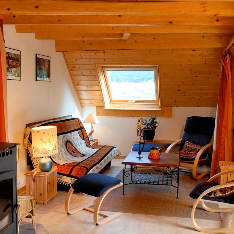 Gîte Les Eymes - Appartement avec Vue sur la Montagne - 4