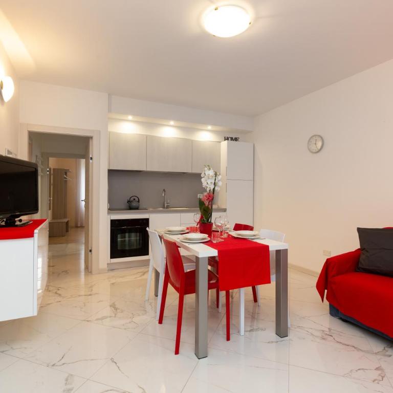 Residenza San Rocco - Appartamento Superior con 2 Camere da Letto e Balcone - 23