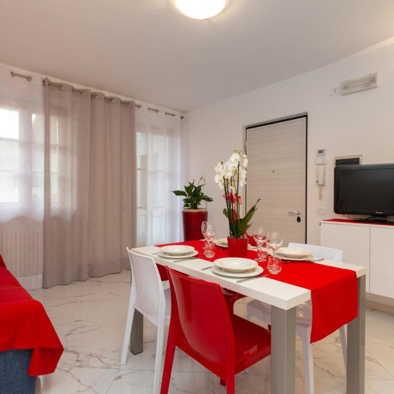 Residenza San Rocco - Appartamento Superior con 2 Camere da Letto e Balcone - 12