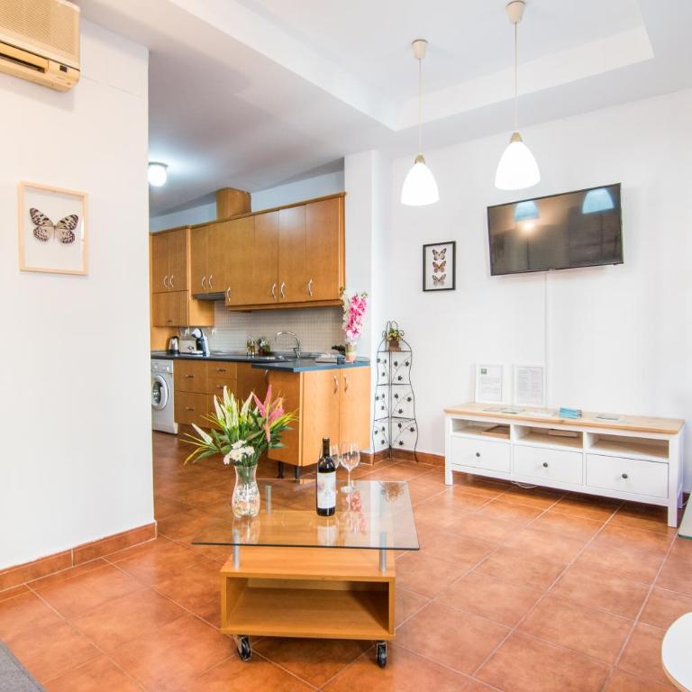 tuGuest Plaza Nueva Apartment - One-Bedroom Apartment - 3