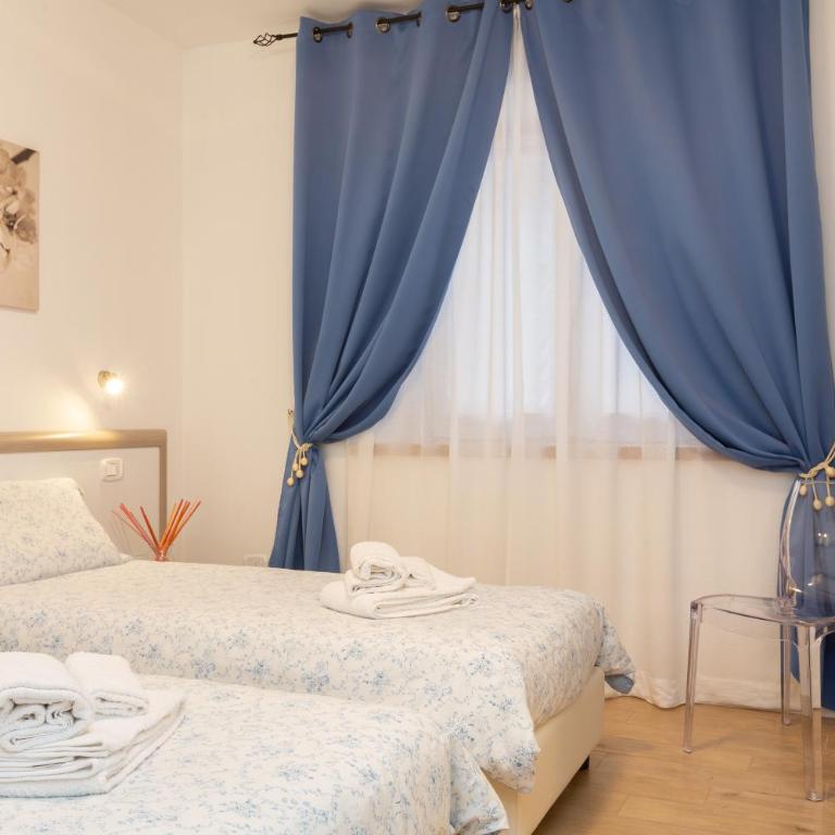 Residenza San Rocco - Appartamento Superior con 2 Camere da Letto e Balcone - 16