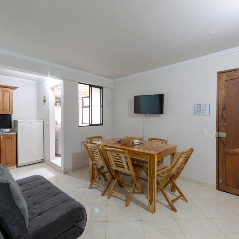 Apartamentos Primavera - Two-Bedroom Apartment - 10