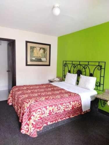 Hotel Descanso Inn - Single Room - 5