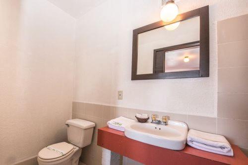 Hotel Descanso Inn - Single Room - 4