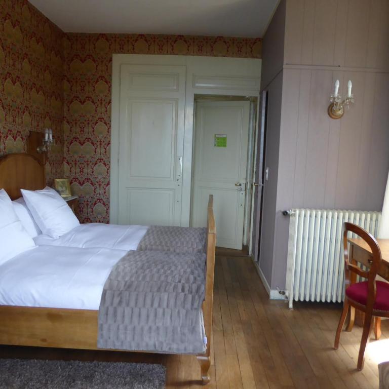 Au Vieux Manoir - Double Room - 8