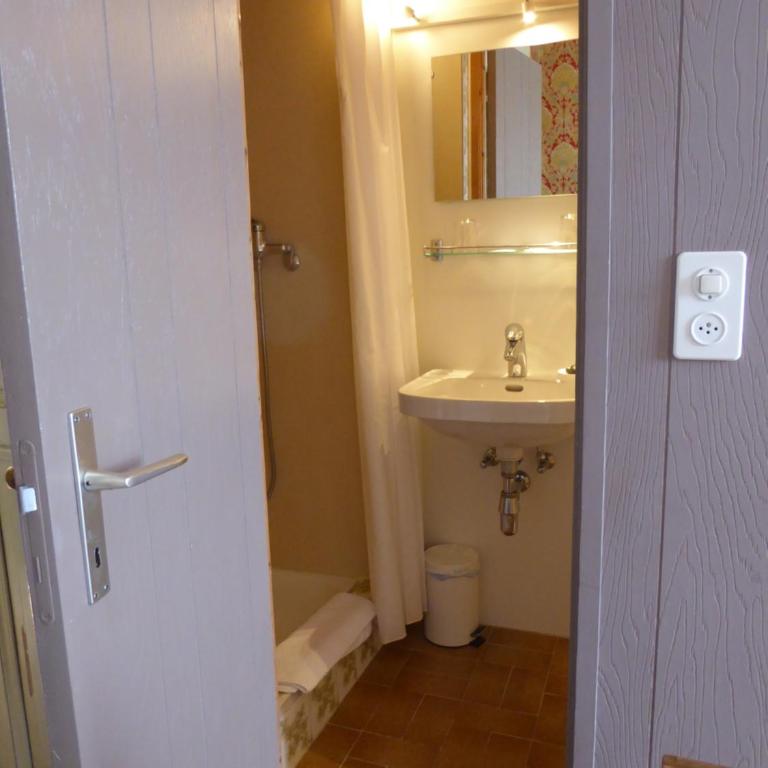 Au Vieux Manoir - Double Room - 6