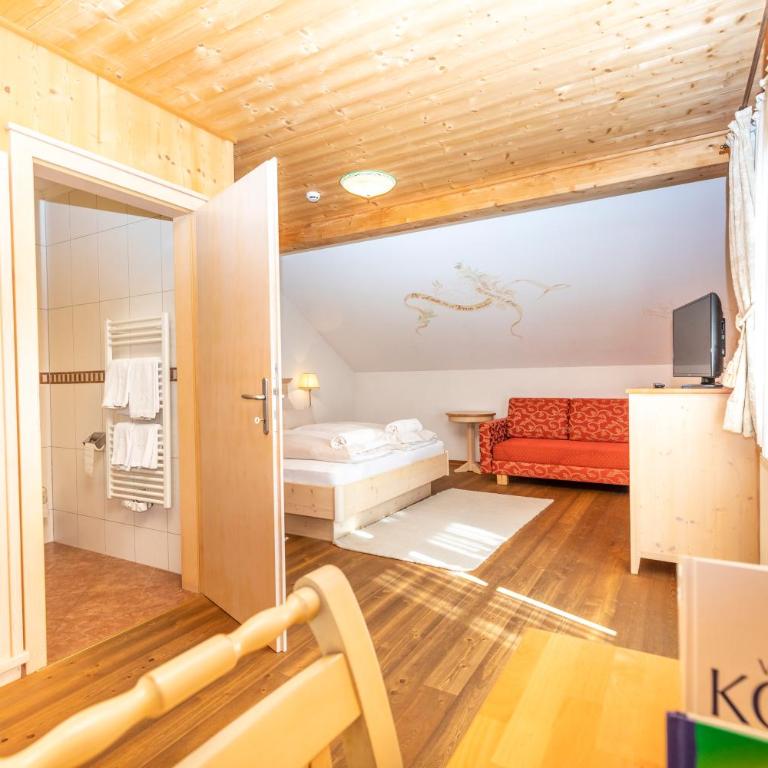 Hotel Garni Sonnhof - Deluxe Doppelzimmer mit Balkon - 2