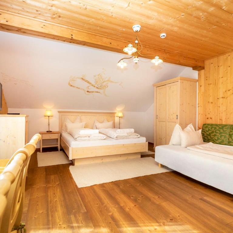 Hotel Garni Sonnhof - Deluxe Doppelzimmer mit Balkon - 5
