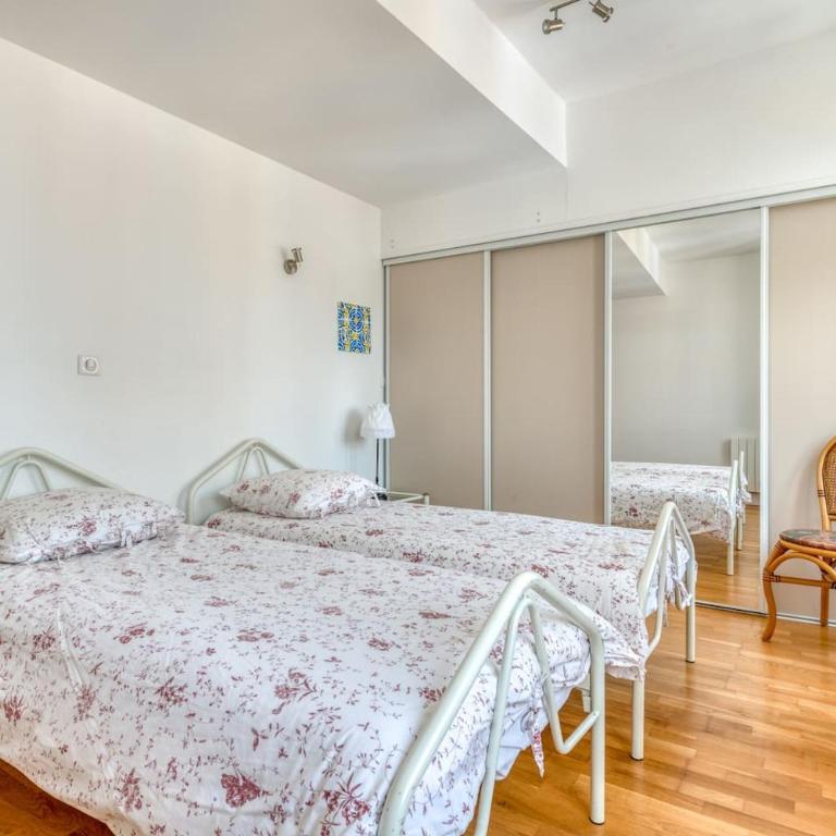 Wine Loft, Terrasse et Vue extraordinaire sur la cité médiévale - Apartamento Ático - 8