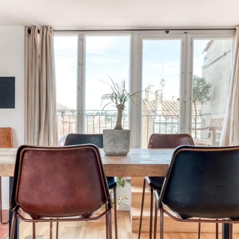 Wine Loft, Terrasse et Vue extraordinaire sur la cité médiévale - Apartamento Ático - 16