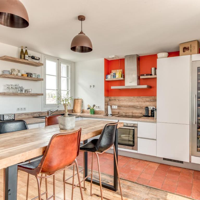 Wine Loft, Terrasse et Vue extraordinaire sur la cité médiévale - Apartamento Ático - 19