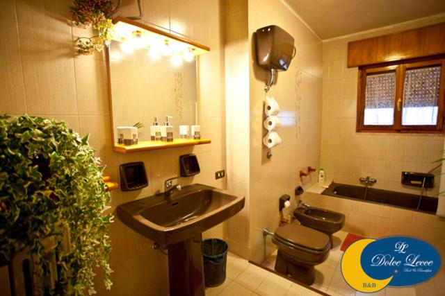 Dolce Lecce B&B - Doppel- oder Zweibettzimmer - 9