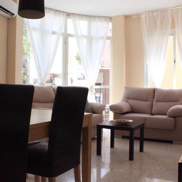 Renovado y muy cerca del centro urbano - Two-Bedroom Apartment - 3