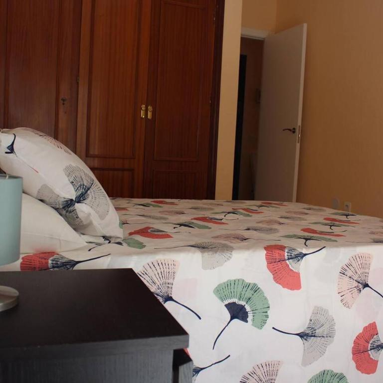 Renovado y muy cerca del centro urbano - Two-Bedroom Apartment - 12