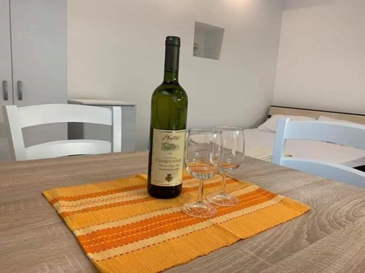 Apartments Dabovic - Studio Apartment - 13