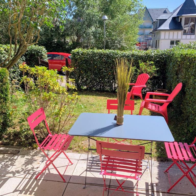 FRONT DE MER 11 - JARDIN - THALASSO - Apartment mit Gartenblick - 1