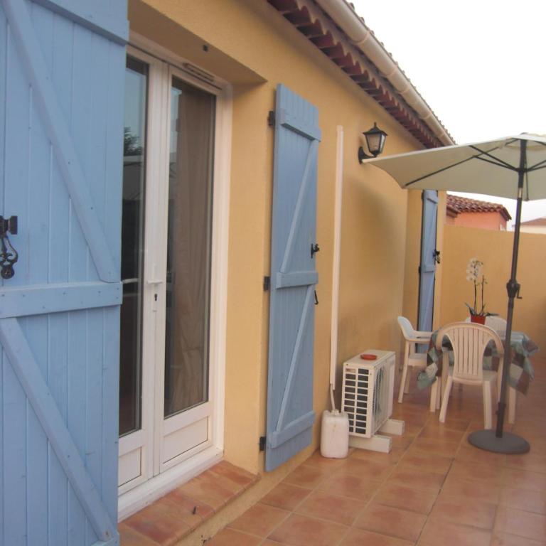 Villa Climatisée de 2à 10 personnes Piscine privée 3km MER - Two-Bedroom Apartment - 10