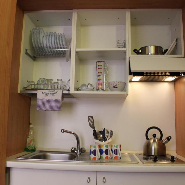 Aida Trevi Fountain Rome - Two-Bedroom Apartment - 3