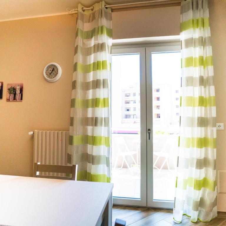 Sisters in Law Guesthouse - Appartamento con 1 Camera da Letto - 8