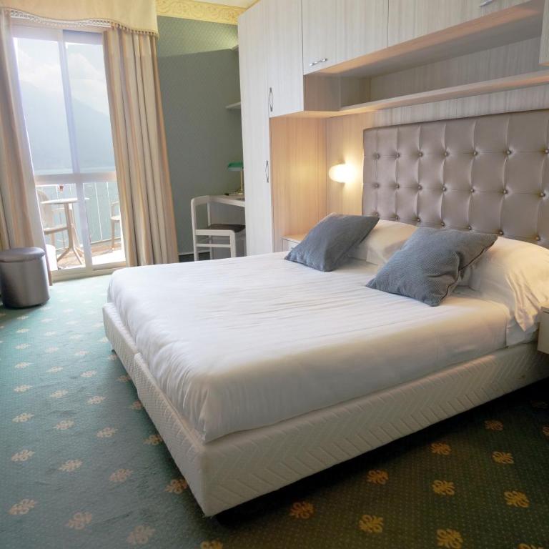 Hotel Splendid Palace - Camera Matrimoniale Economy con Vista Lago - 1