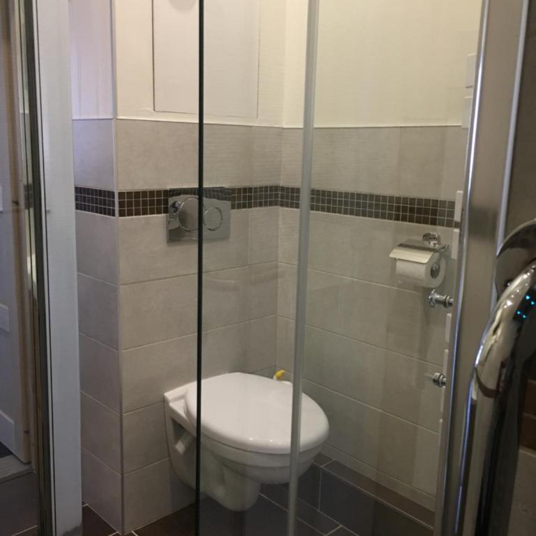 DUPLEX 52m2 hyper centre, petite TERRASSE exposée Sud - Appartement 1 Chambre - 14