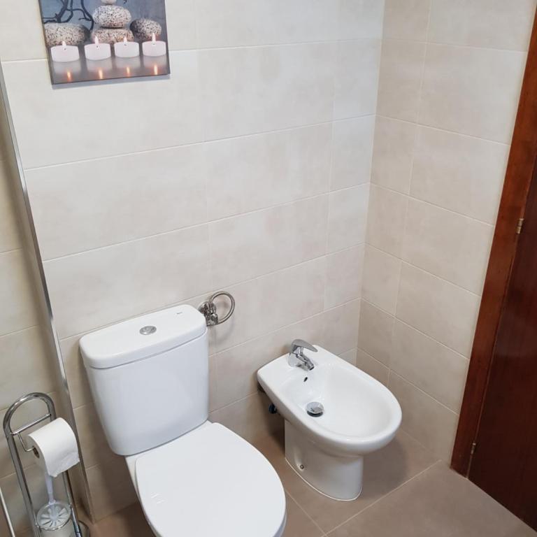 Fantástico apartamento en la playa - Three-Bedroom Apartment - 20