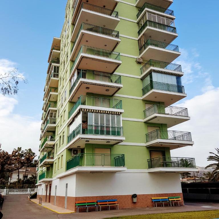Fantástico apartamento en la playa - Three-Bedroom Apartment - 30