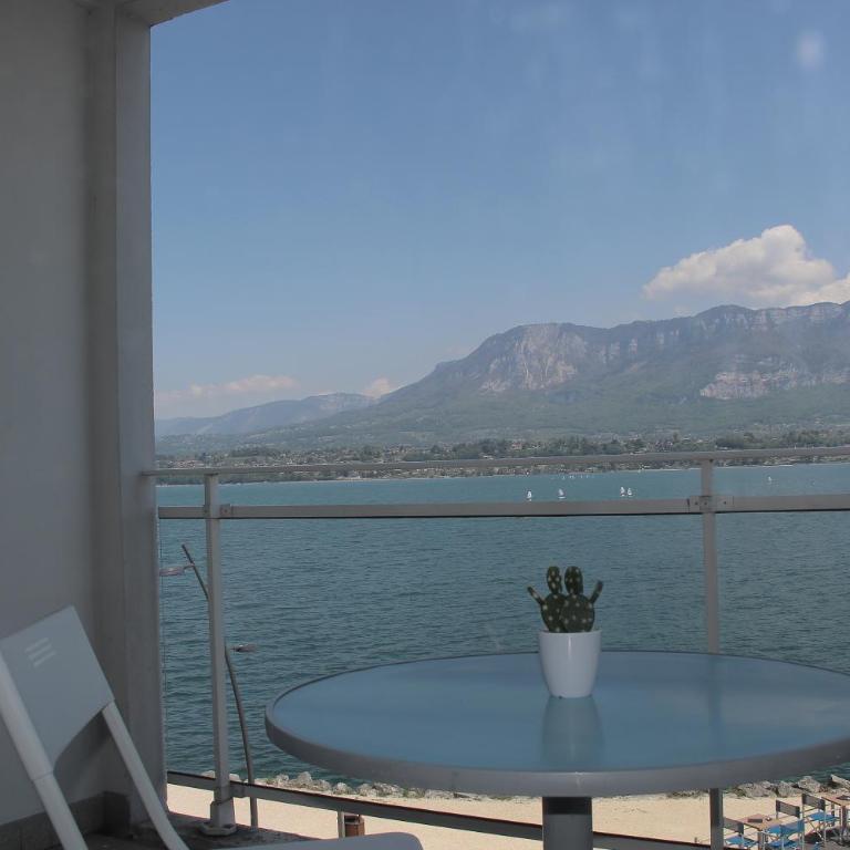 DEPAYSEMENT AU BORD DU LAC - Appartement - Vue sur Lac - 21