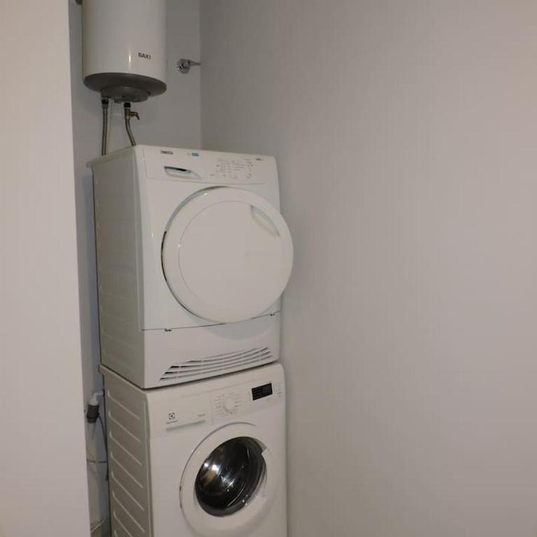 Carrer Sant Pere Pescador 20 - Apartamento de 1 dormitorio - 10
