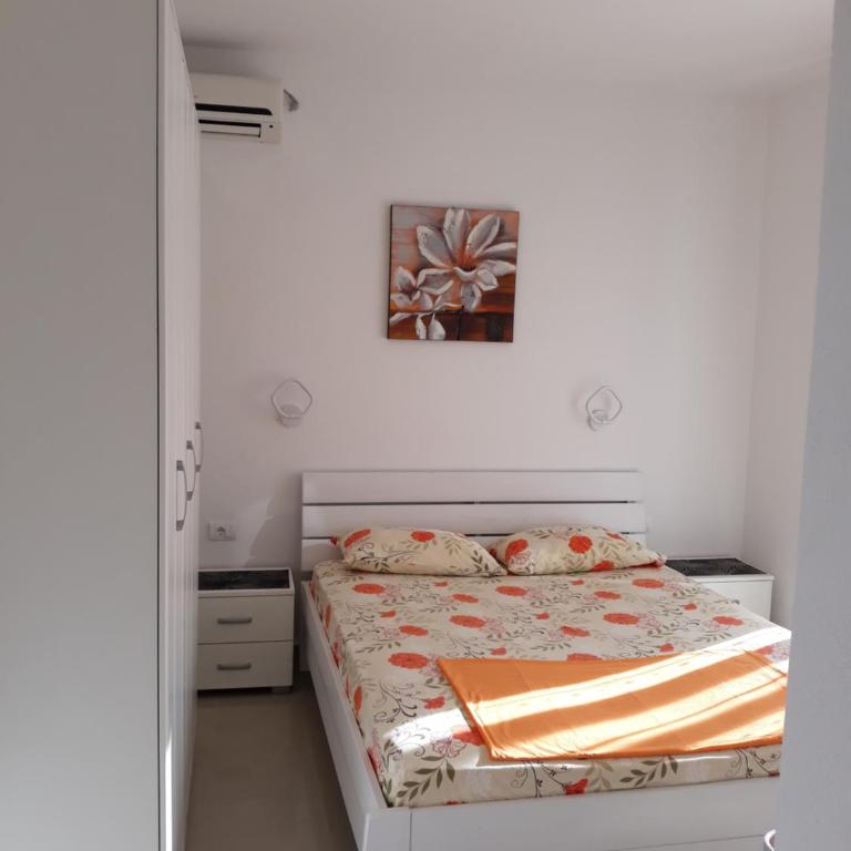 Guest House AGA - Apartment with Balcony - 2