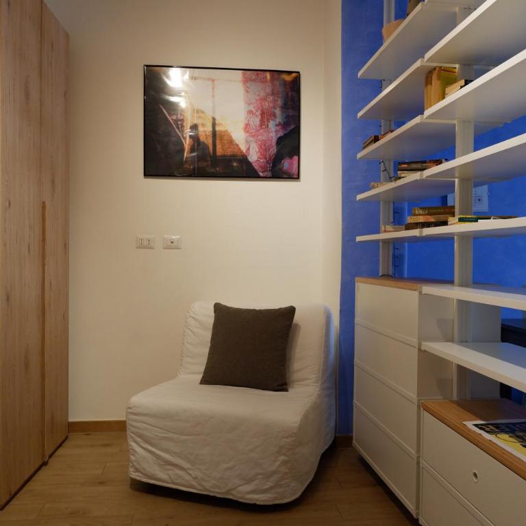 The Blue Strawberry House in San Giovanni Roma - Appartamento Monolocale - 10