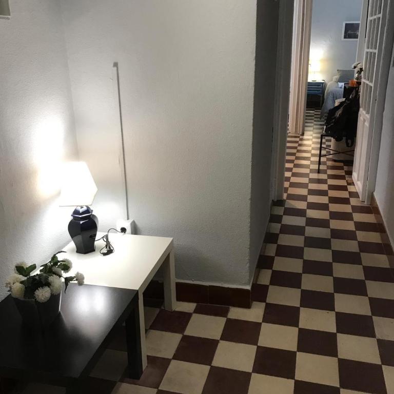 Apartamento Plaza de Doña Elvira 8 - Apartamento de 3 dormitorios - 20